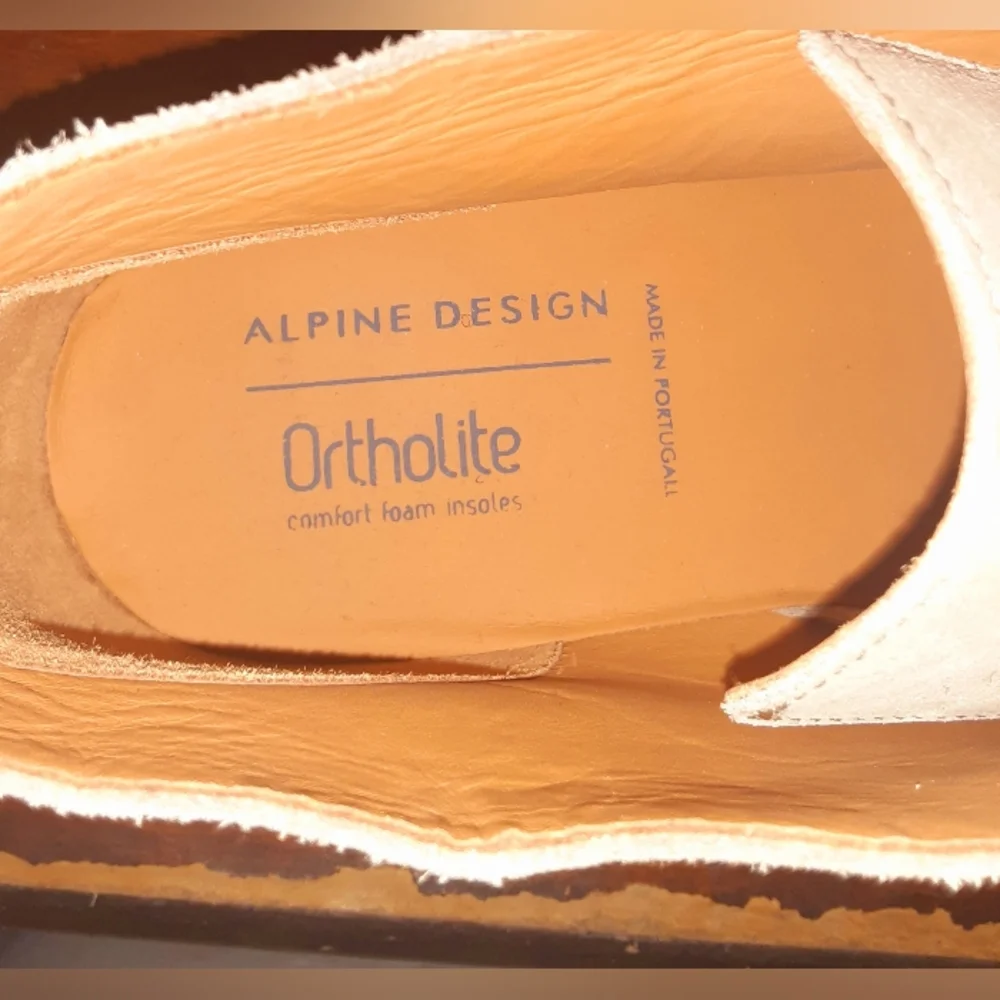 Alpine Design Ortholite Taupe Suede Ankle Loafer Boots 12
